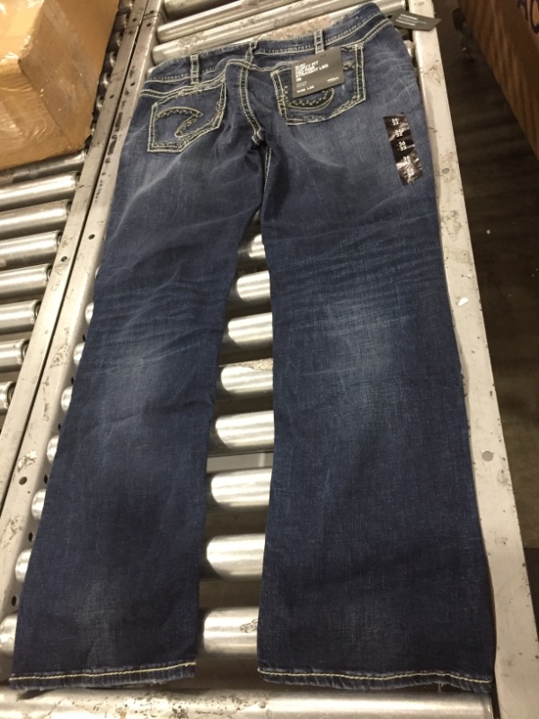 Photo 1 of Silver Jeans Co. Women's Suki Mid Rise Straight Leg Jeans 36x32