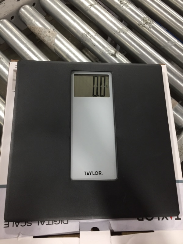 Photo 2 of Digital Scale