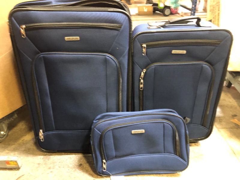 Photo 5 of American Tourister Fieldbrook XLT 3 Piece Softside Luggage Set, Navy Blue 
