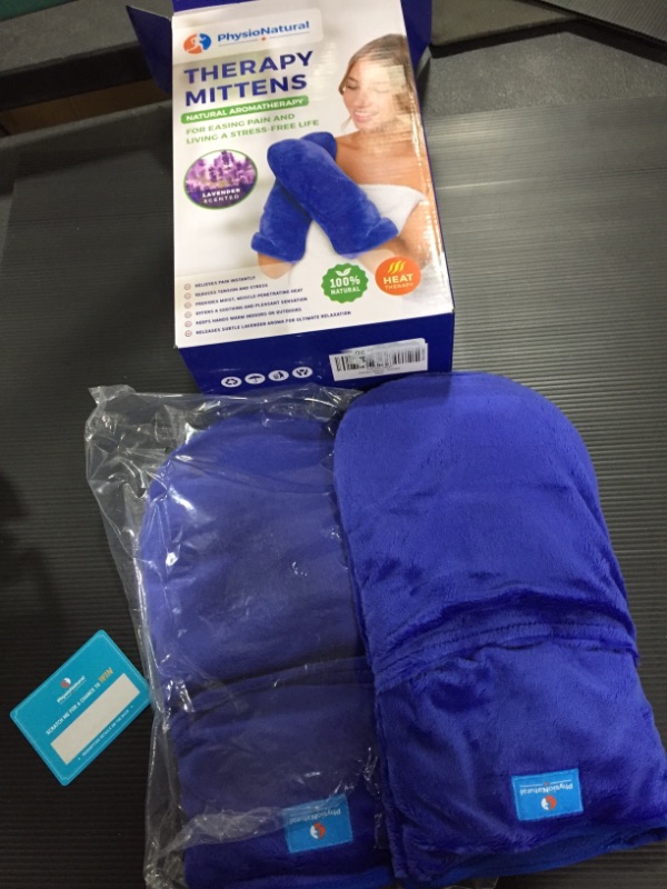 Photo 1 of Microwavable Therapy Mittens with Flaxseed–Moist Heat Therapy Relief for Hands and Fingers in Cases of Stiff Joints, Trigger Finger, Inflammation, Raynaud's, Carpal Tunnel–Natural Aromatherapy Gloves

