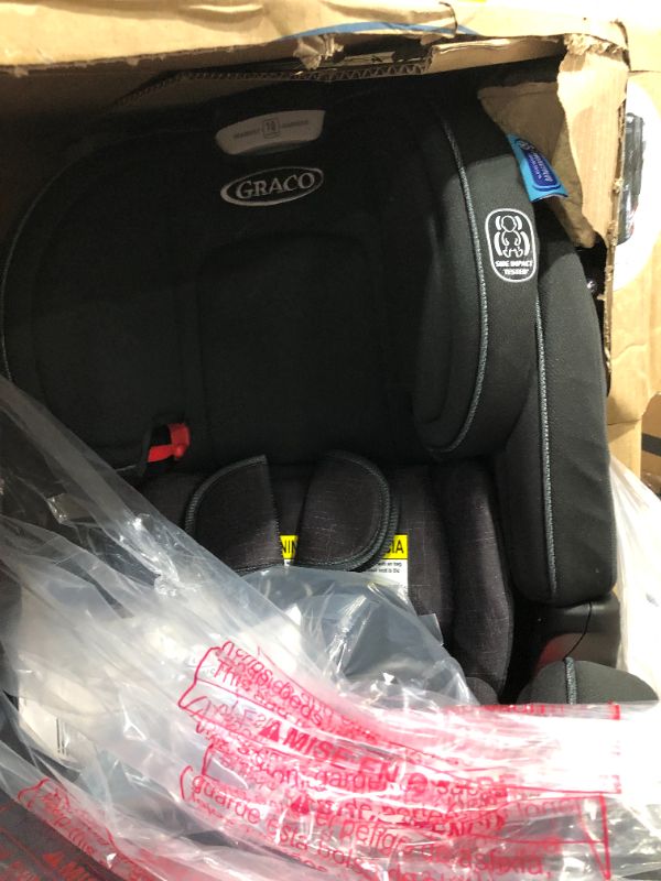 Photo 2 of Graco Grows4Me 4-in-1 Convertible Car Seat,