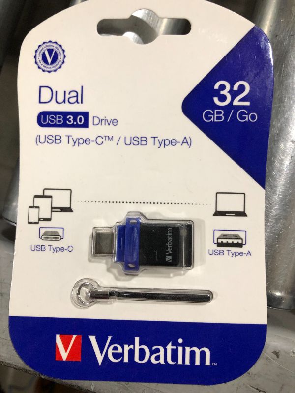 Photo 2 of 32GB StoreNGo Dual USBFlash BL
