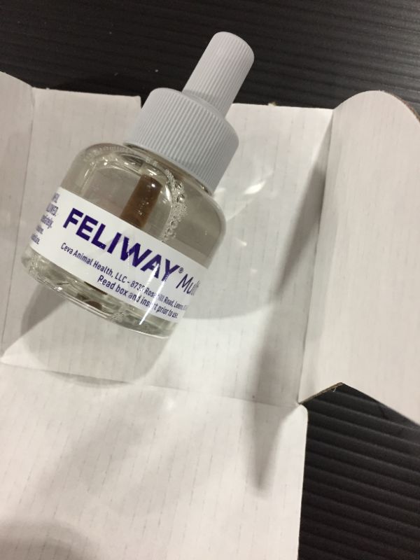 Photo 1 of Cat Calming Diffuser Refill
