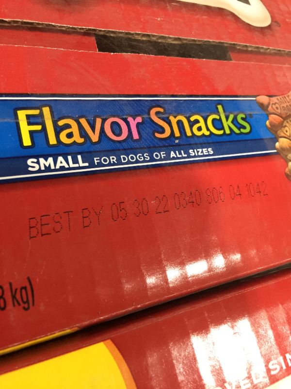 Photo 1 of  Milkbone FLiver Snack Small 7IBS
 4 PACK!!
