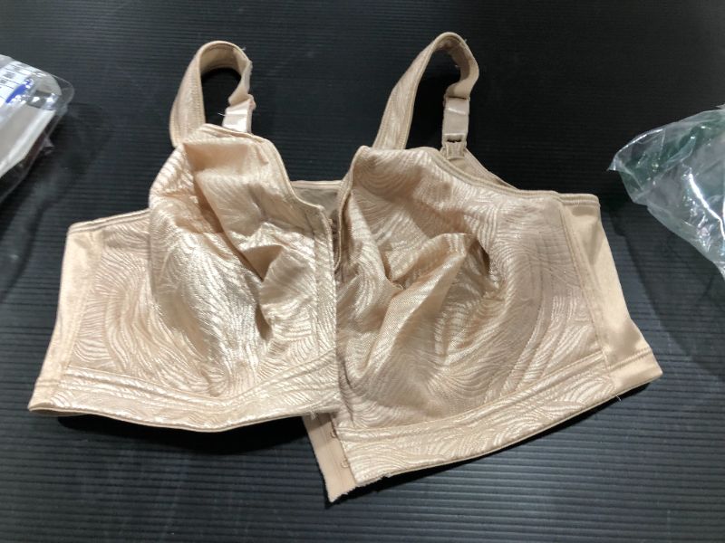 Photo 2 of Playtex 18 Hour Posture Bra USE525--- 38d
