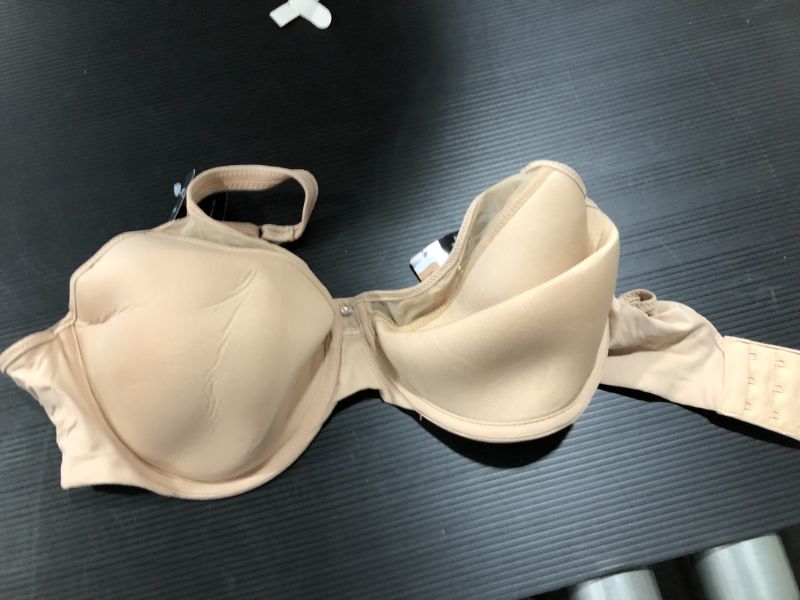 Photo 2 of Bali Women's One Smooth U Ultra LightIllusion Neckline Underwire Bra Nude Size 34DD
