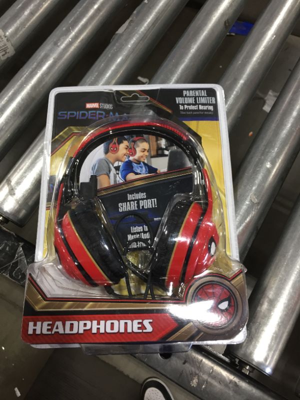 Photo 1 of eKids Spiderman Headphones for Kids, Wired Headphones for School, Home or Travel, Tangle Free Kids Headphones with Volume Control, 3.5mm Jack, Includes Headphone Splitter
