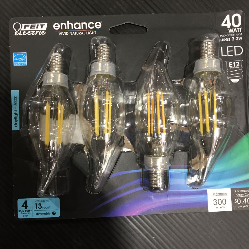 Photo 2 of 40-Watt Equivalent BA10 E12 Candelabra Dimmable Filament CEC Clear Chandelier LED Light Bulb Daylight 5000K (3-Pack)
