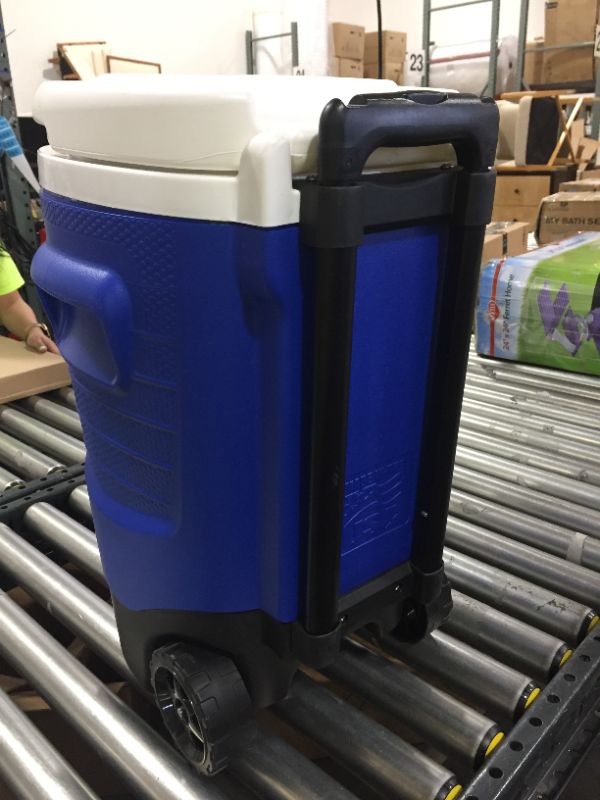Photo 1 of Cooler Sport 5 Gallon Roller Igloo
