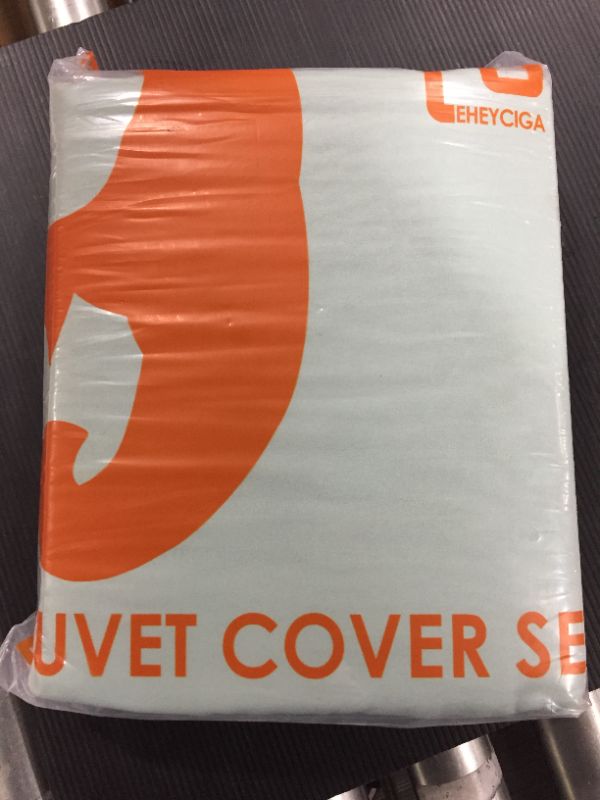 Photo 1 of EHEYCIGA Duvet Cover Set Grass Green [KING]