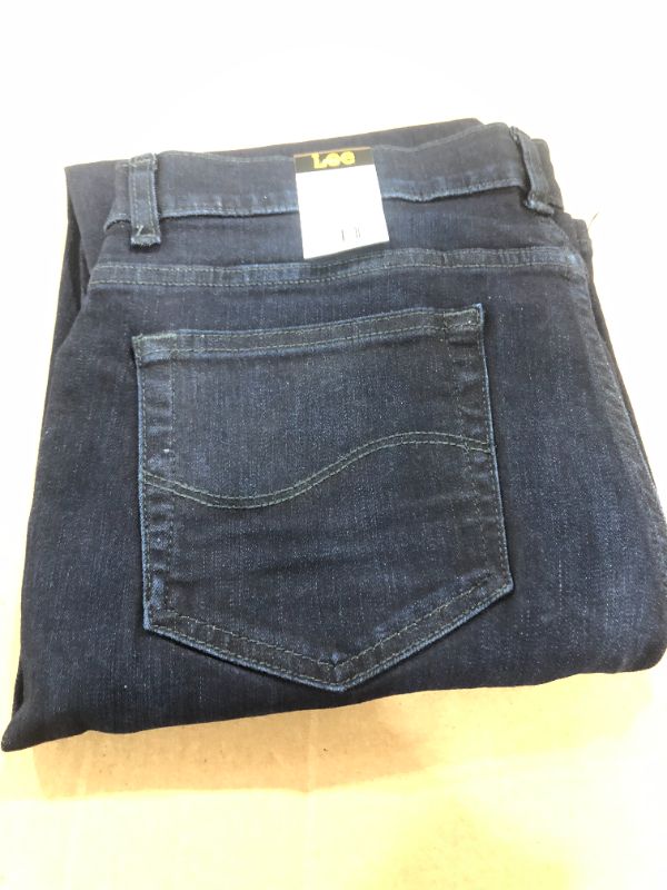 Photo 2 of Lee Women's Relaxed Fit Straight Leg Jean