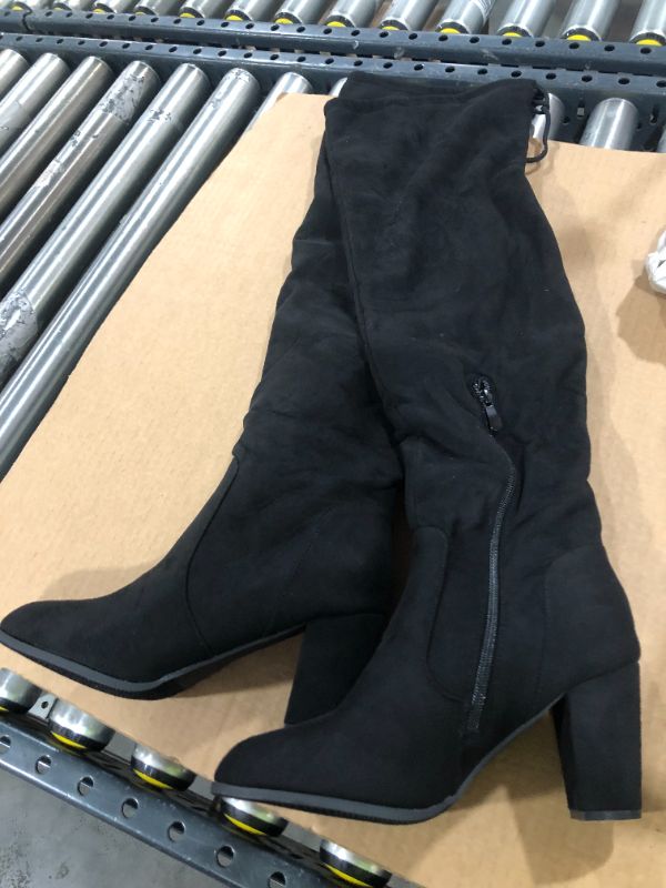 Photo 1 of DREAM PAIRS Women’s Thigh High Boots Over the knee Stretch Block Heel Fashion Long Boots
SIZE 10