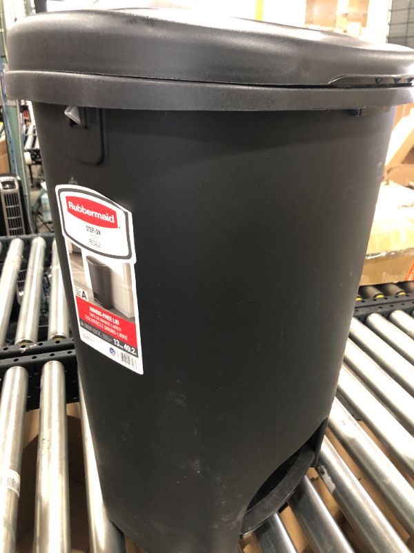 Photo 2 of 13 Gal Step on Wastebasket, Black