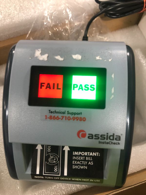 Photo 3 of Cassida InstaCheck Small Footprint, Easy to Read Automatic Counterfeit Detector with Infrared, Magnetic and Ultraviolet Sensors, Compact and Lightweight