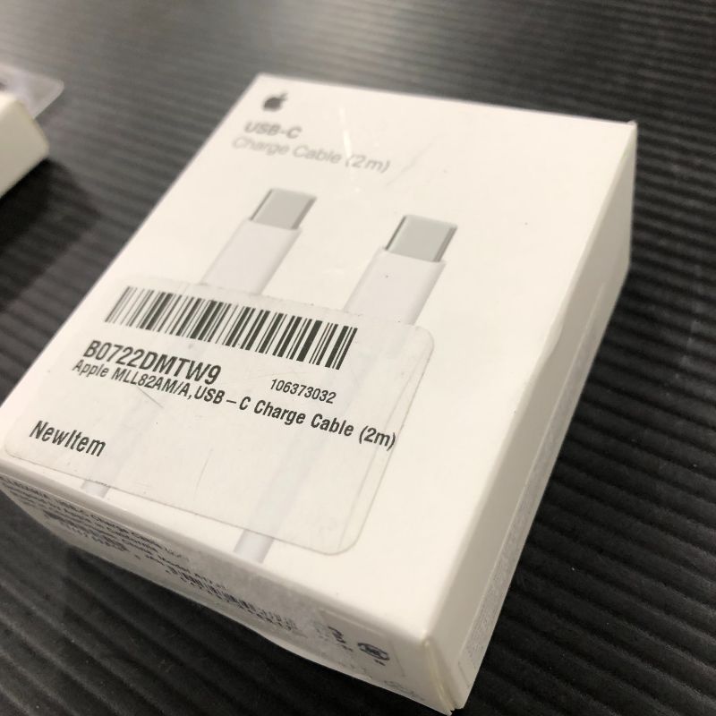 Photo 3 of Apple USB-C Charge Cable (2m)