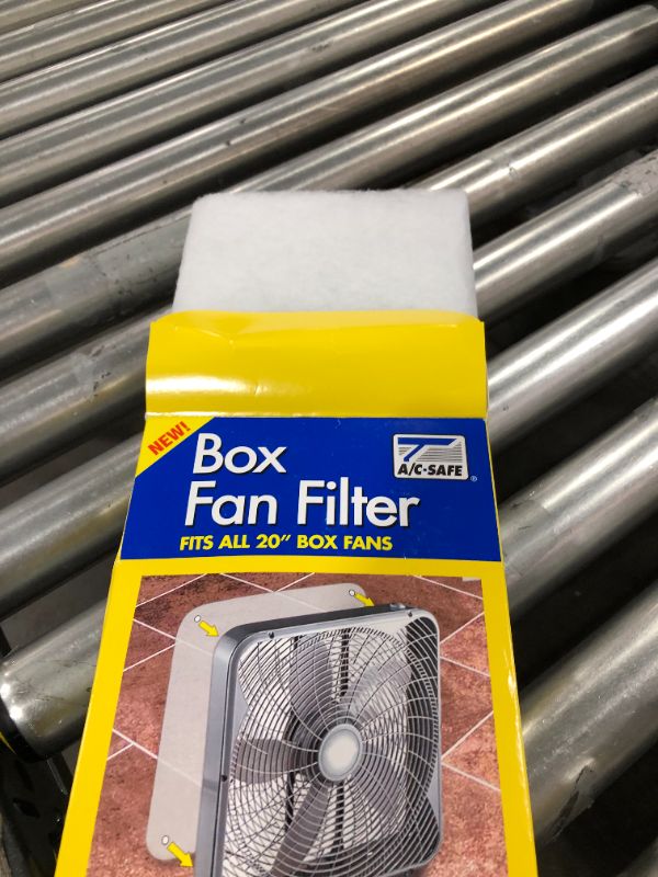 Photo 2 of A/C SAFE Filter for 20" Box Fans, White
