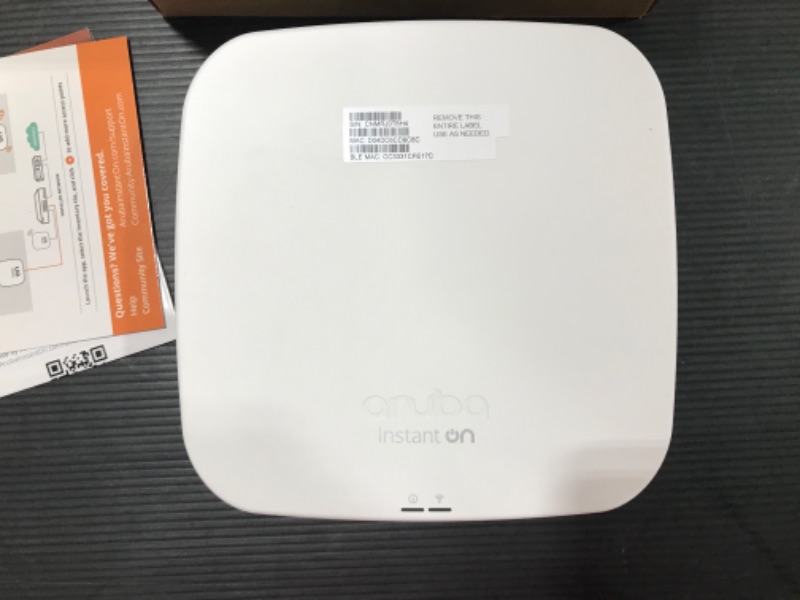 Photo 3 of HPE Aruba AP15 Instant On Indoor Access Points, White

