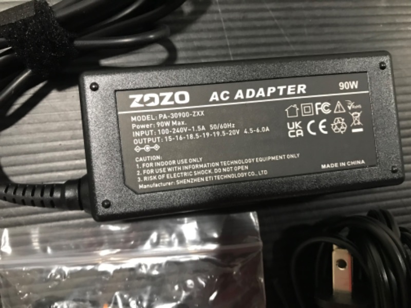 Photo 3 of ZoZo PA-30900-ZXX AC Adapter 90W 3-prong connector
