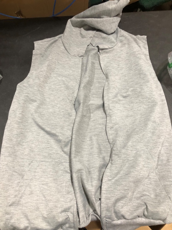 Photo 1 of SLEEVELESS JACKET 
GREY SIZE X LARGE 