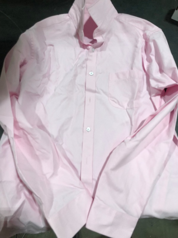 Photo 1 of MENS COLLARED SHIRT
SIZE 42 PINK