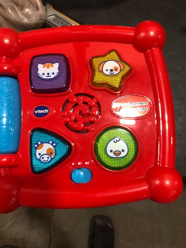 Photo 3 of VTech Busy Learners Activity Cube (Frustration Free Packaging)
