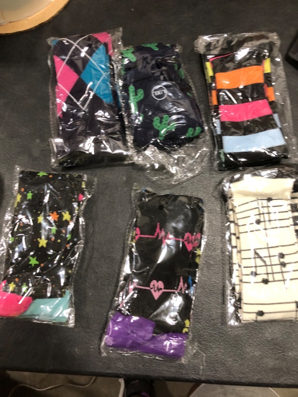 Photo 1 of 6 PACK OF COMPRESSION SOCKS 
SIZE L/XL