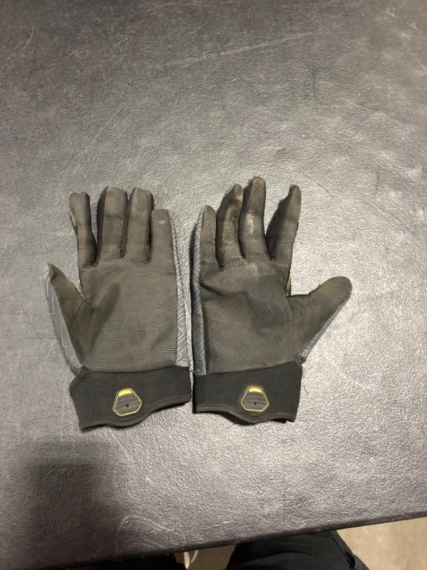 Photo 2 of Firm Grip Working Gloves Sz M