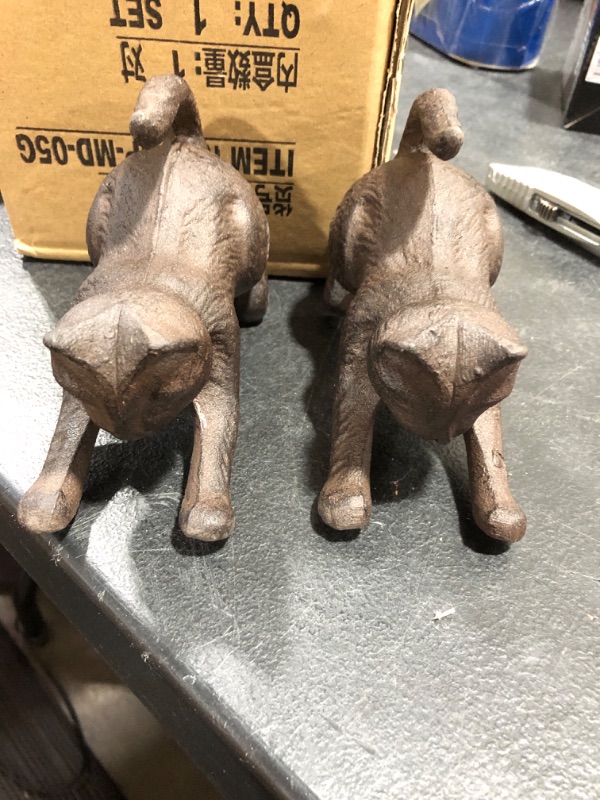 Photo 2 of 2 Pack Cast Iron Cat Book Ends Or Door Stop Decorative Rustic Look for Any Book Case Stop Your Bedroom Bath and Exterior Doors in Style Vintage Brown Color Book Stopper Cute Door Stopper Cat Figurine
