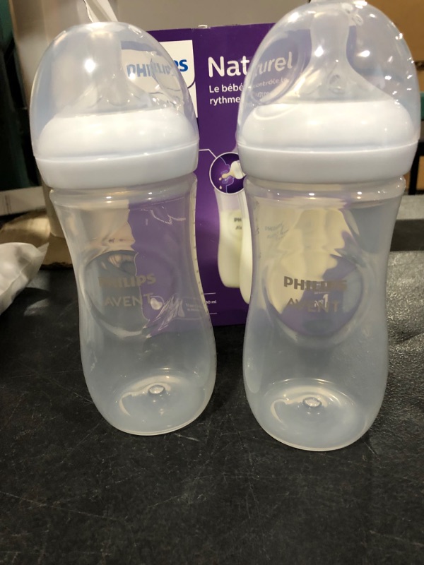 Photo 1 of Philips Avent Natural Baby Bottle with Natural Response Nipple Newborn Gift Set, of 4

