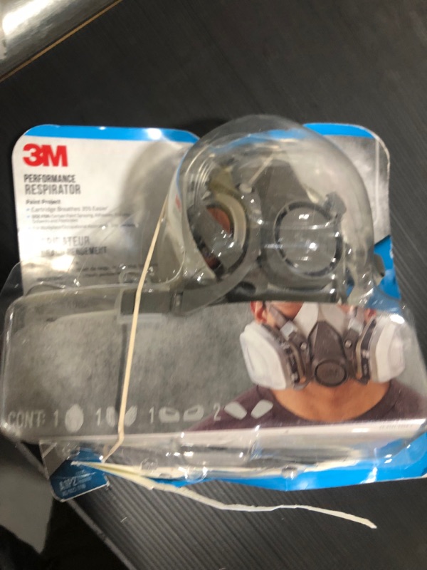 Photo 2 of 3M OV/P95 Performance Reusable Paint Project Respirator NIOSH-Approved Medium 1 Mask
