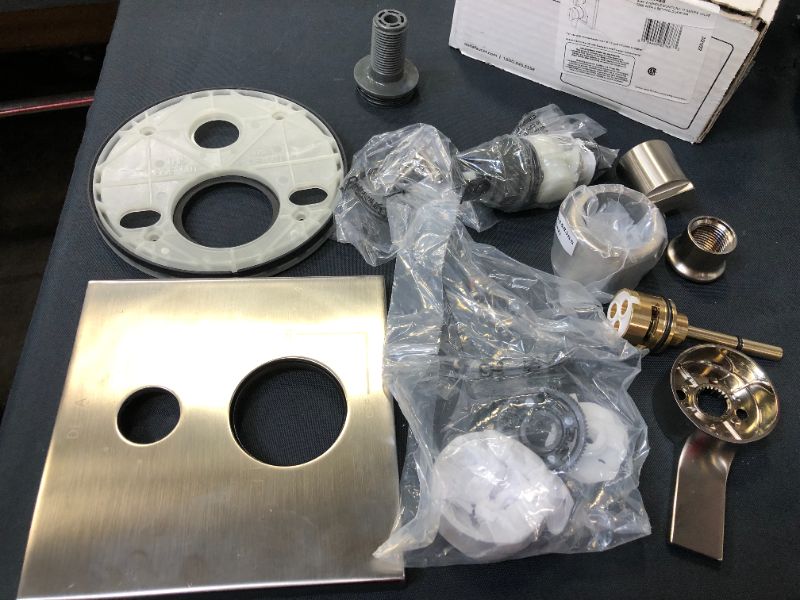 Photo 1 of Delta Faucet Ara 17 Series Dual-Function Shower Handle Valve Trim Kit with 3-Setting Integrated Diverter, Stainless T27867-SS (Valve Not Included)

