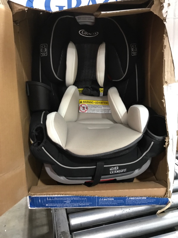 Photo 2 of Graco 4Ever Extend2Fit 4-in-1 Convertible Car Seat, Clove White