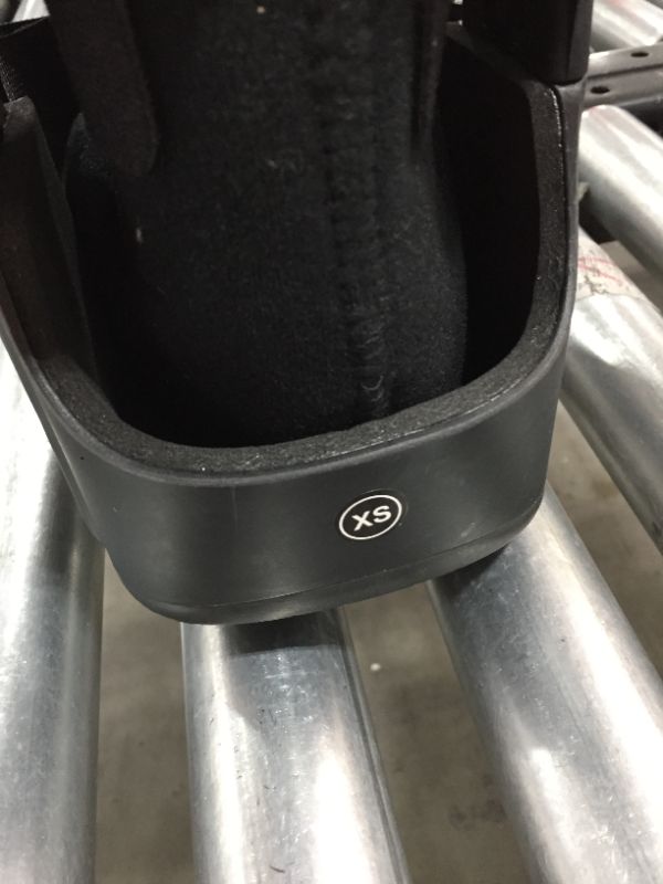 Photo 1 of United Ortho Short Air Cam Walker Fracture Boot, Fits Left or Right, Extra Small, Black
