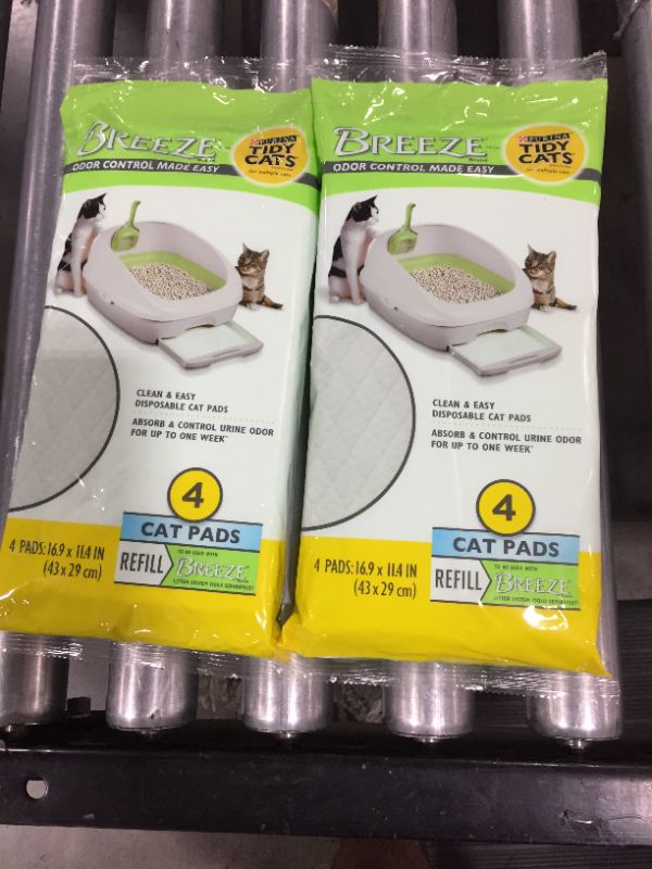 Photo 2 of Breeze Cat Pads Refill for Multiple Cats, 4 ct (2 Pack)
