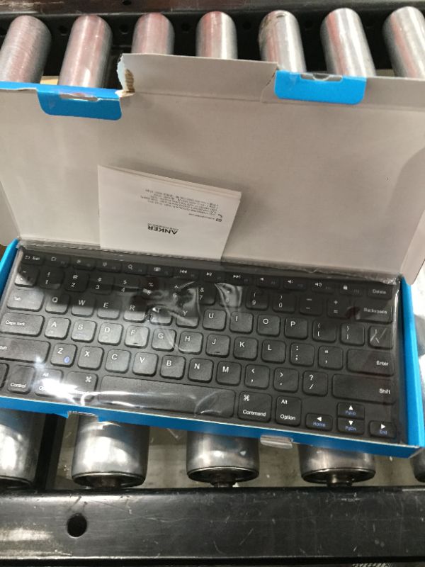 Photo 2 of Anker Bluetooth Ultra-Slim Keyboard (Black)
