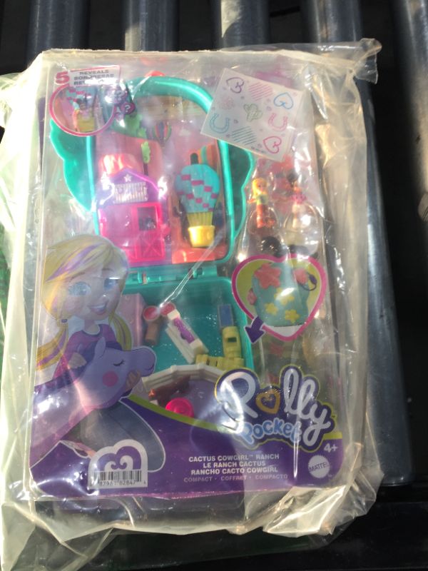 Photo 2 of Polly Pocket Pocket World Cactus Cowgirl Ranch Compact 2 Micro Dolls Accessories
