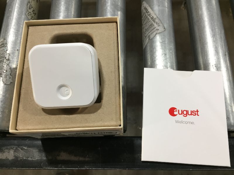 Photo 2 of August Connect AC-R1 IEEE 802.11n 54 Mbit/s Wireless Bridge - 2.40 GHz - 30 Ft Maximum Indoor Range - Bluetooth 4.0 - Wall Mountable - 1 Pack
