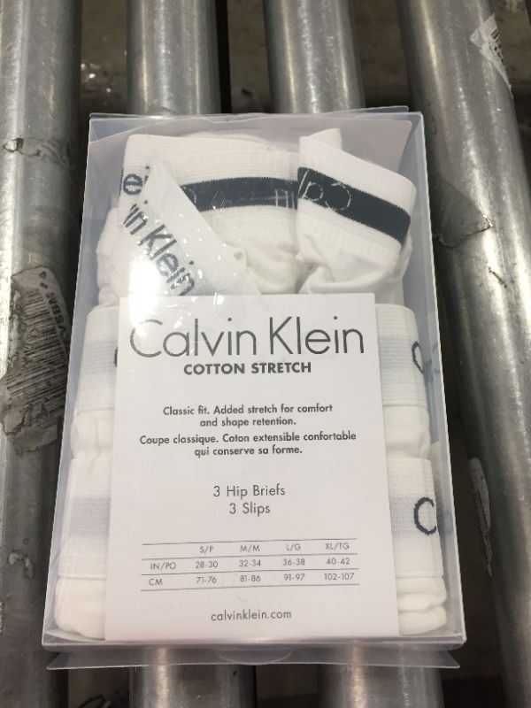Photo 2 of Calvin Klein Men's Stretch Cotton 3-Pack Hip Brief M
