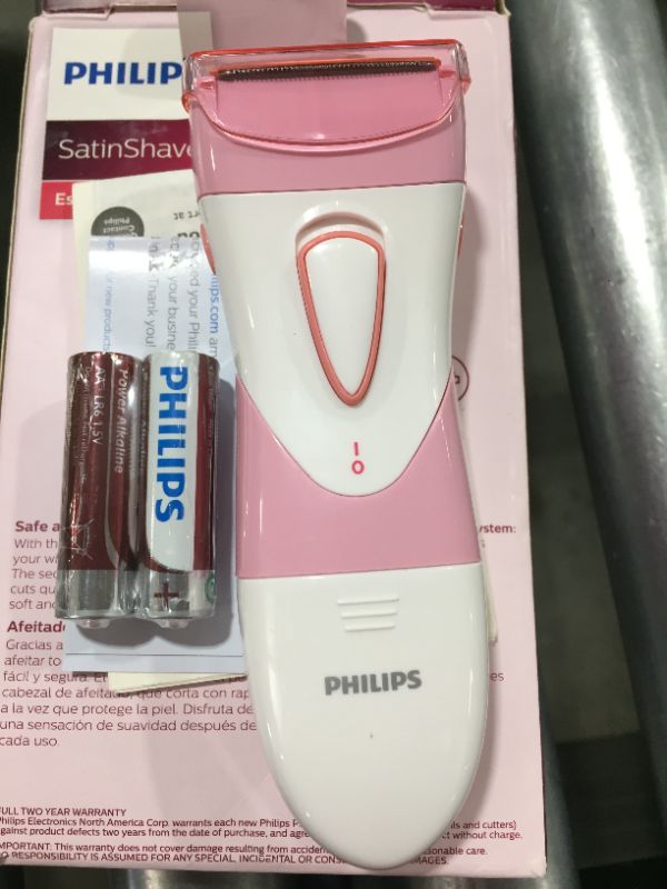 Photo 2 of Philips HP6306/50 SatinShave Essential Wet & Dry Electric Shaver, Pink
