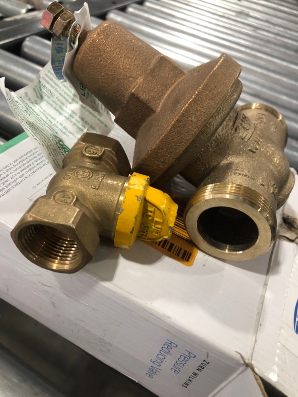 Photo 4 of 1 in. Brass Water Pressure-Reducing Double-Union FNPT Valve
