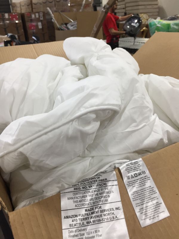 Photo 1 of Amazon Basics Down Alternative Bedding Comforter Duvet Insert 102IN X 90IN