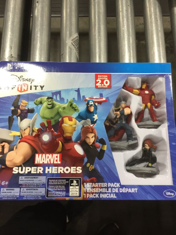 Photo 2 of Disney INFINITY: Marvel Super Heroes (2.0 Edition) Video Game Starter Pack - PlayStation 4
