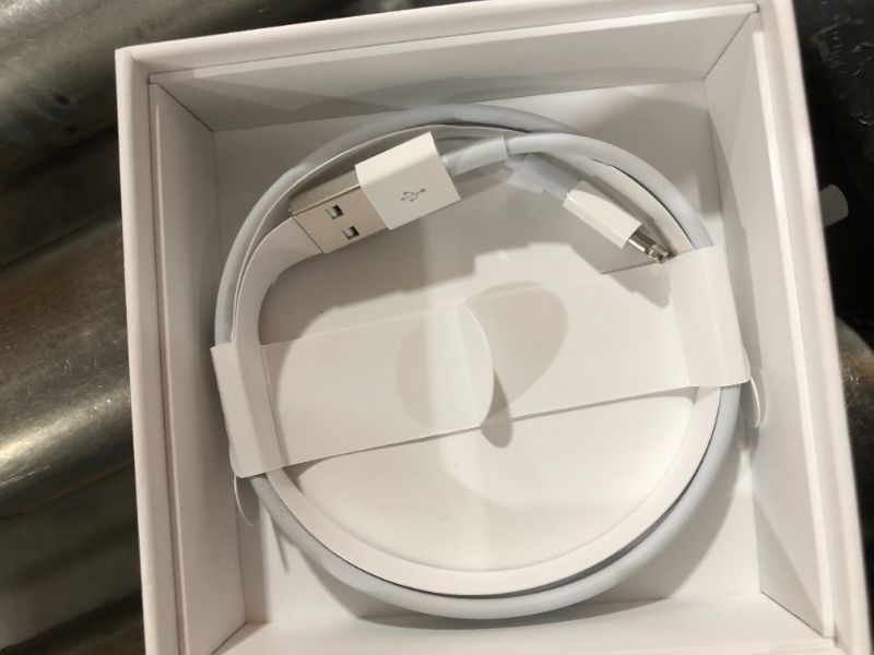 Photo 3 of Apple - AirPods with Charging Case (2nd generation) - White
