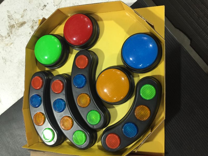 Photo 2 of IQ Toys 8 Piece Answer Buzzers Set