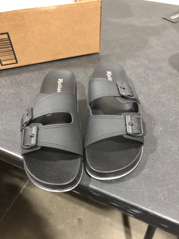 Photo 1 of Black Slides Size Euro 40