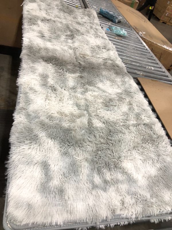 Photo 1 of Area Rug 90in by 62in Grey