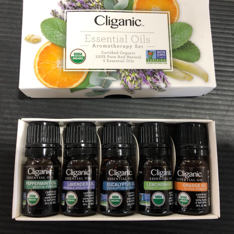 Photo 2 of Cliganic Organic Aromatherapy Essential Oils Set (Top 5) - 100% Pure Natural - Peppermint, Lavender, Eucalyptus, Lemongrass & Orange
