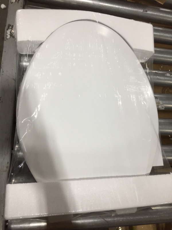 Photo 2 of AINAZHI Elongated White Wooden Toilet Seat, Fast and Secure installation, Easy Clean,Non-American Standard Toilet Seats
