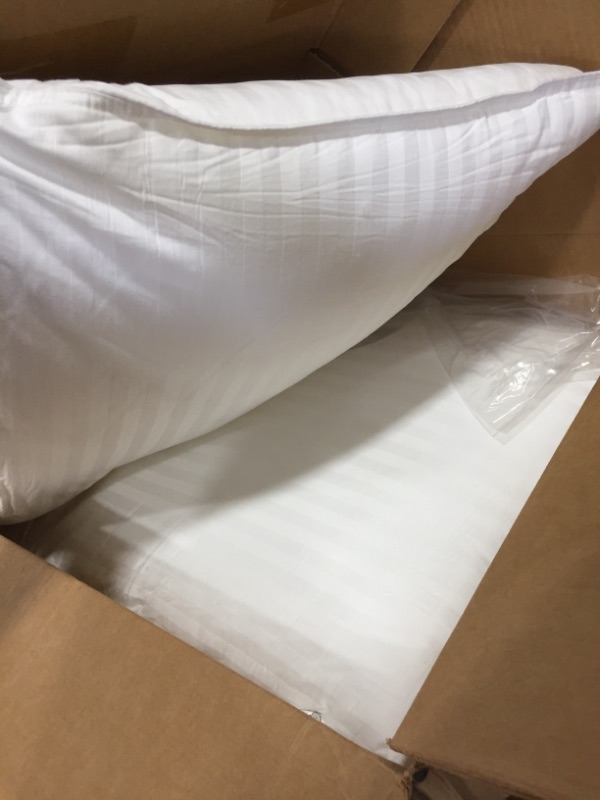 Photo 2 of Beckham Hotel Collection Luxury Linens Down Alternative Pillows for Sleeping, Queen, 2 Pack