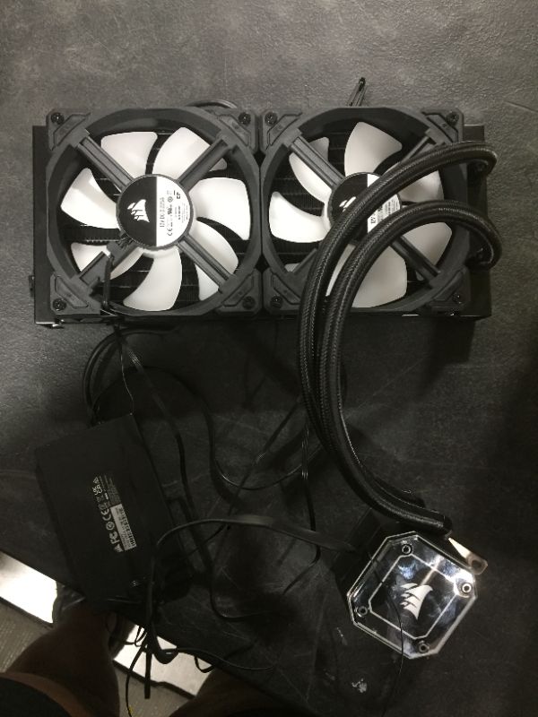 Photo 2 of Corsair Memory CW-9060046-WW Icue H100I Elite Retail Capellix Liquid CPU Cooler
